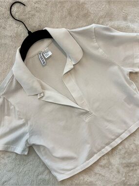 H&M Cream Cropped Polo Top